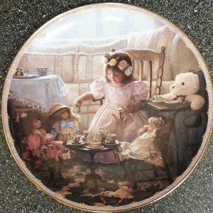 Decorative plate "Cream and Sugar?" by Greg Olsen